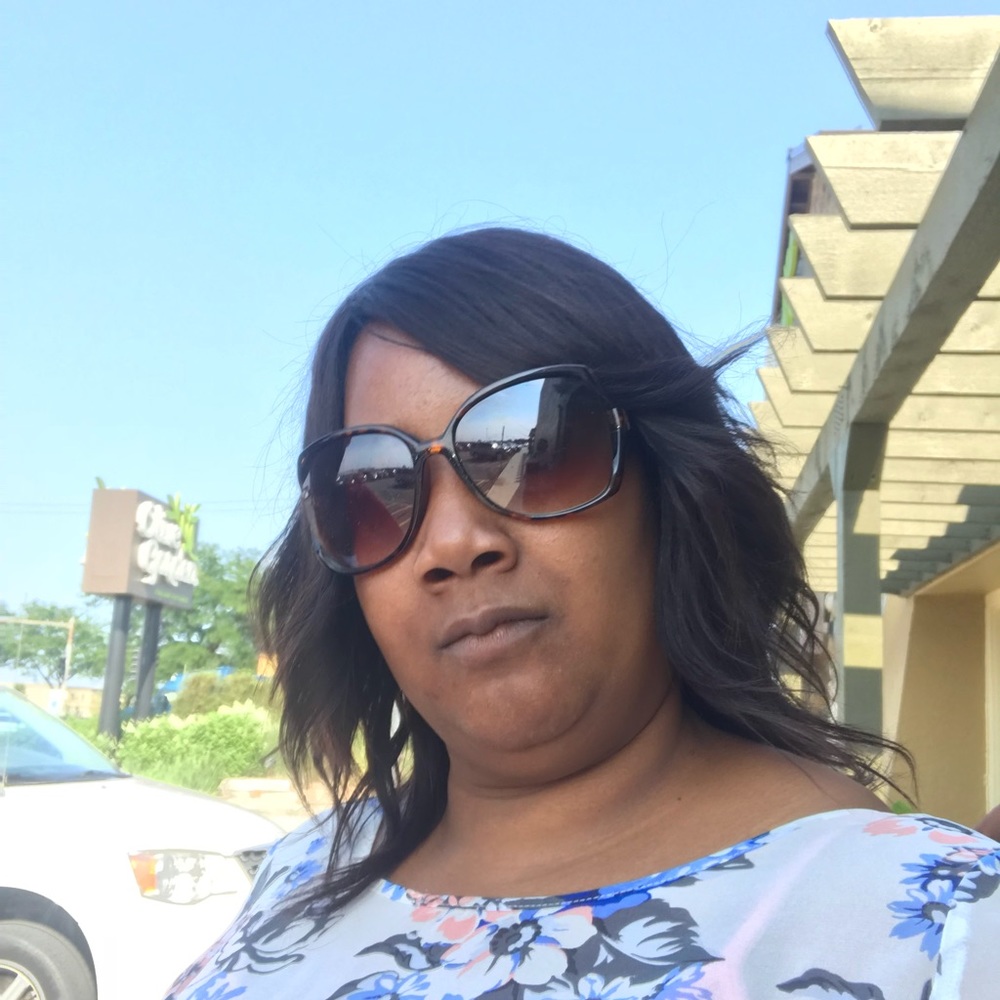 Meet your Posher, Jeronna